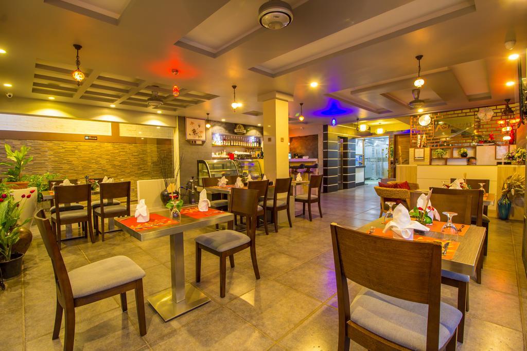 Airport Comfort Inn Premium Hulhumale Exterior foto