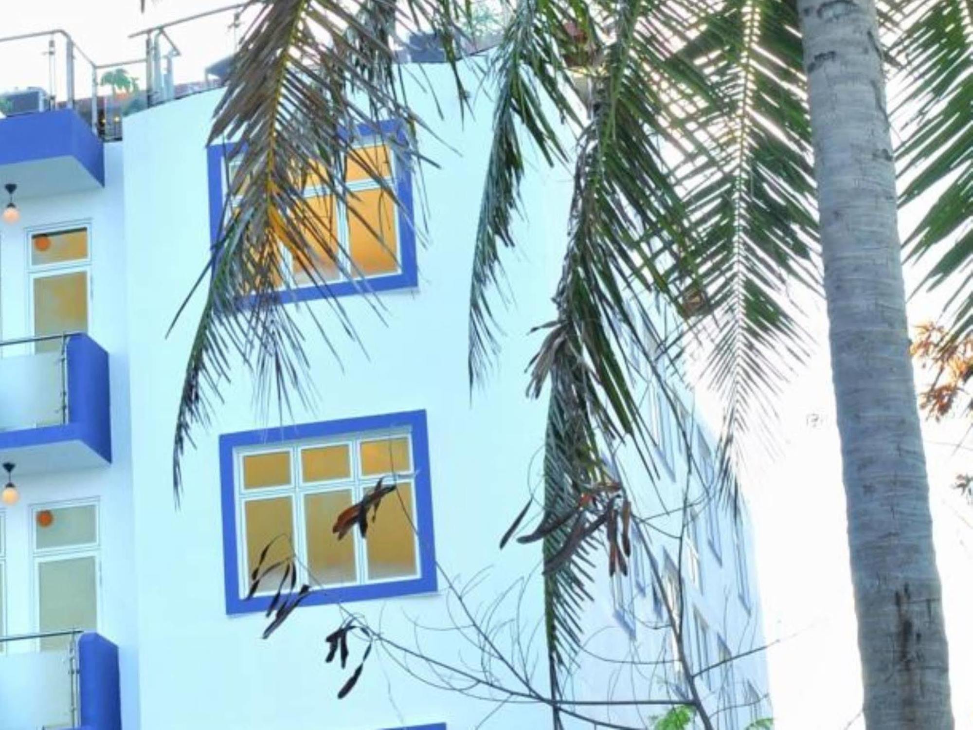 Airport Comfort Inn Premium Hulhumale Exterior foto